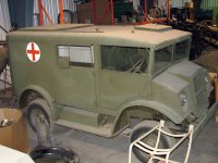CHEVROLET-BRITISH-ARMY-07-ambulance.jpg