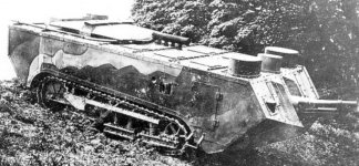 Char-d’Assaut-Saint-Chamond-45[1].jpg