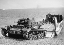 Valentine-tank-D-Day-training-1943.jpg