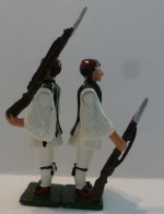 VC Miniatures two Evzones in ceremonial dress pic 3.JPG