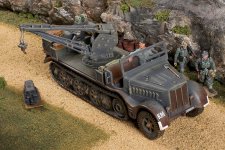 K&C - KM017 - Sd. Kfz. 9 Famo Recovery Vehicle - 03s.jpg