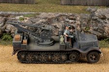 K&C - KM017 - Sd. Kfz. 9 Famo Recovery Vehicle - 04s.jpg