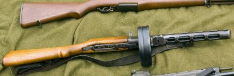 PPsh-41_Sturmgewehr_44_flipped.jpg