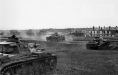 24th Panzer Division_Outskirts of Stalingrad_Pz III.jpg