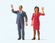 Preiser 1.24 G-scale 57152 President Obama and the First Lady, 2 figures.jpg