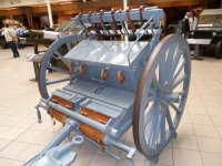 French-1917-75mm-Howitzer-No.2-and-Limber-12.jpg