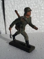 Advancing w Grenade 2.jpg