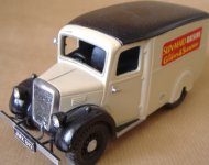 CJB 1939 Morris 10hp Delivery Van 2.jpg