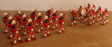 BLACK WATCH  PIPE AND DRUM BAND_zps1xlsl18e.jpg