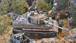 Military Miniatures Model Tank Tiger I Honour Bound 5.JPG