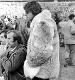 Joe-Namath-fur-coat-1973.jpg