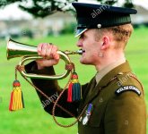 bugler-playing-last-post-at-funeral-of-welsh-guards-soldier-veteran-B8RHHF.jpg