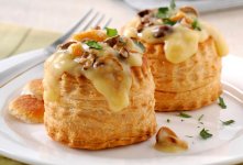 vol-au-vent-avec-champignons-et-creme-de-volaille.jpg