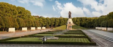 Treptow-Koepenick (18) Ehrenmal_c_Tourismusverein_Berlin_Treptow_Koepenick_e.V_DL_PPT_0.jpg