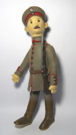 28 cm Steiff German Infantryman with Rifle.jpg