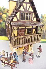 TUDOR HOUSE 00.jpg