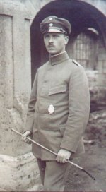 1 Bavarian WW1 Tunic 5.jpg