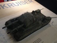 Land Cruiser - q.jpg