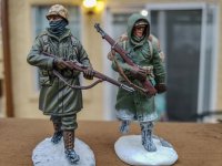 Korean War USMC Marines Britains-Thomas Gunn Toy Soldiers Comparisons 3A.jpg