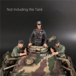 KU077-3 WEHRMACHT TANK CREW OF PANZER IV.jpg