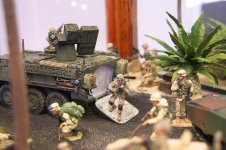 2. Figarti Iraqi War figures and tank Diorama 5_edited.jpg