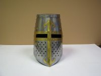 helm1.jpg