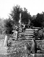 m198100040022.jpg