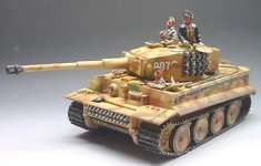 WS43_WAFFEN_SS_MICHAEL_WITTMAN_TIGER_TANK_KING_AND_COUNTRY_TOY_SOLDIERS_GRANDE_ARMEE_MILITARIA_W.jpg