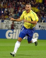 ronaldo-2002.jpg