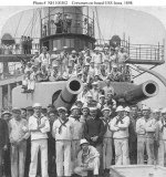 US_Navy_Battleship_USS_Iowa_BB-4_Crewmen_Pose_1898Sm.jpg