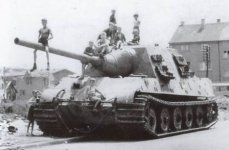 Jagdtiger_34.jpg