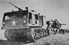 id_m4_tractor_155mm_2_700.jpg