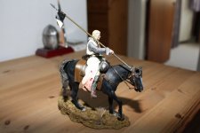 Andrea Miniatures Templar Knight on horseback c. XI  S8-F40 - 90 mm (5).JPG