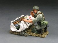 FJ003-07(L) - Weapons Container.jpg