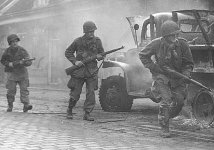 M43-abn_in_combat.jpg