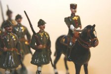 Avon Toy Soldiers WWI GREEKS with Adrian Helmets pic 2.jpg