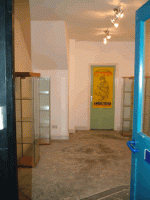 UNIT ENTRANCE.gif