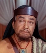 Edward_G_Robinson_in_The_Ten_Commandments_film_trailer.jpg