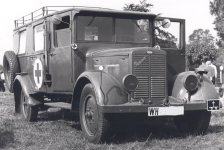german-ambulance-Phaenomen-Granit-25H--Kfz.31.jpg