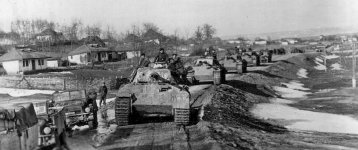 Grossdeutschland-column of Panthers - Romania 1944.jpg