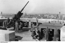 Flak Tower 1942.jpg