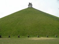 Waterloo Battlefield Lion Mound.JPG