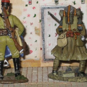 FFL detail on back of two legionaries