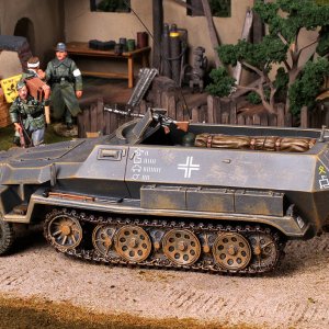 MRP K&C WS217 SdKfz251 Half Track 01s