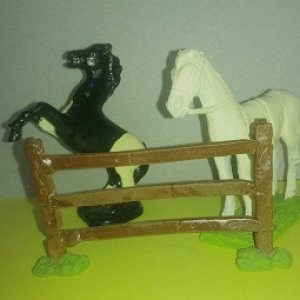 More 54mm Horses kits and fence kit to keep the horses in. Each a separate kit.