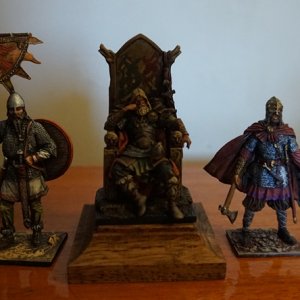 m Viking King and Royal Guard