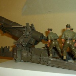 US 150mm howitzer by 21st Century Toys w/ Britains crew