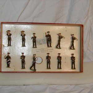 Set 1301   US Army Band (Produced 1946 -1955. Replaced by set 2117 in 1956.)