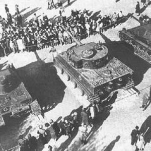 Very rare shot - a top view of a pre-production Tiger tank. Moscow, the captured weapons exhibition. June 1943. On the photo the Tiger is surrounded b