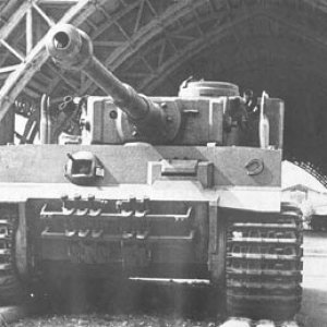 Tiger #100 at the captured weapons exhibition in the Central Recreation and Culture Park named after M. Gorky. Moscow, June 1943. The slots for extra 